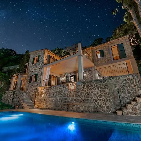 Cala Holiday home
