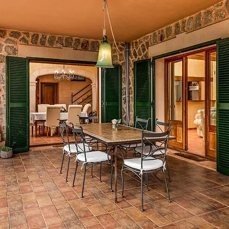 Cala Holiday home *